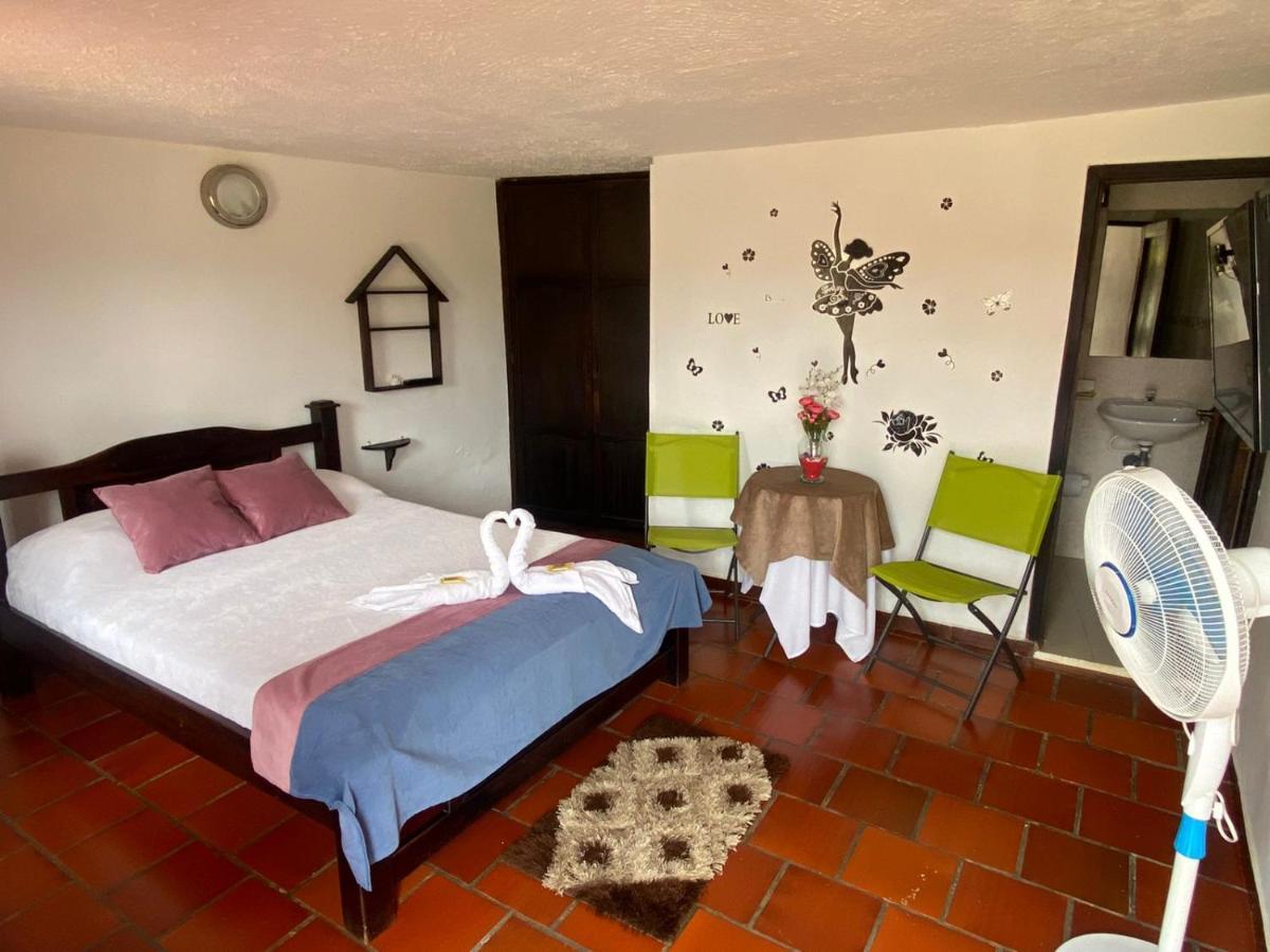 Hotel Campestre La Loma Curití Екстериор снимка