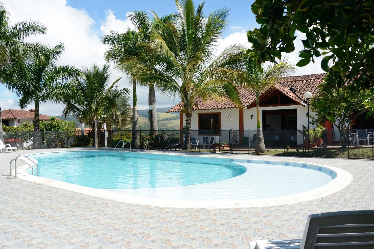 Hotel Campestre La Loma Curití Екстериор снимка
