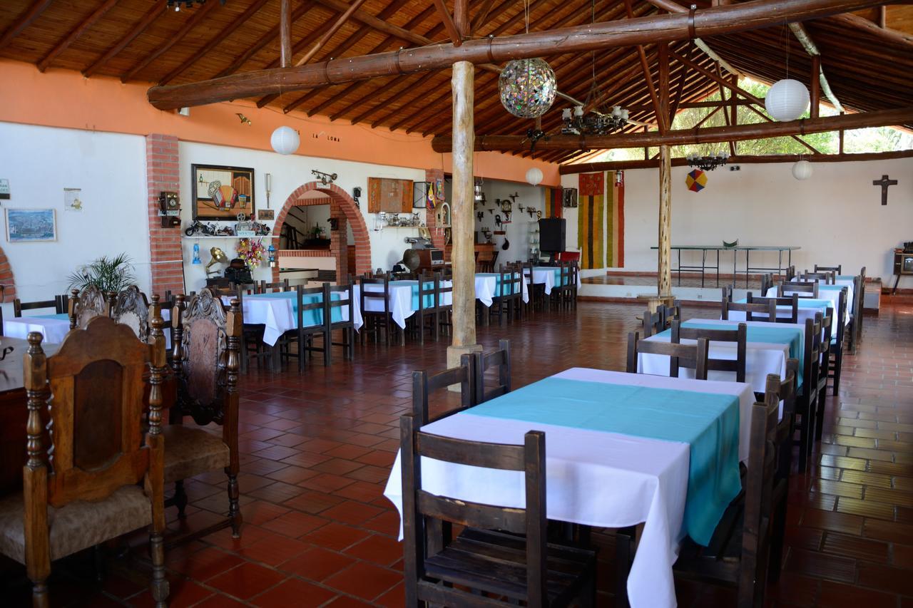 Hotel Campestre La Loma Curití Екстериор снимка
