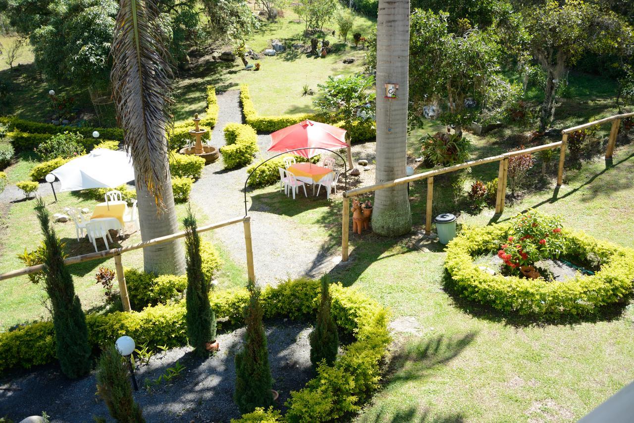 Hotel Campestre La Loma Curití Екстериор снимка